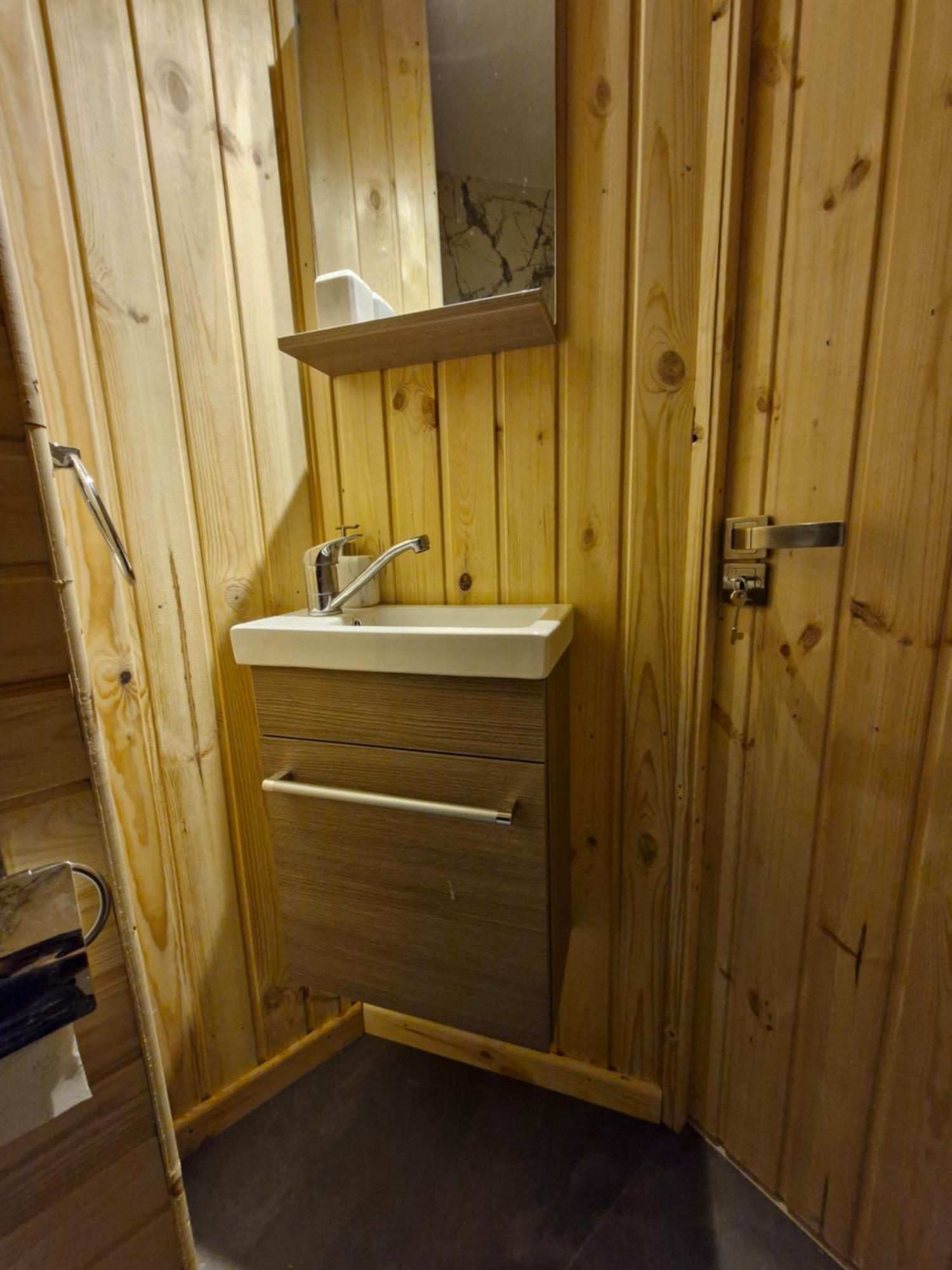 Cabana Din Padurea Valeni Vălenii de Munte Екстериор снимка